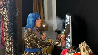 Sous les paillettes, la rage : une histoire du Drag