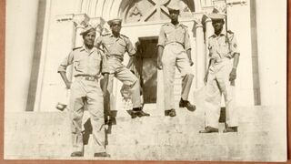Des Antilles au djebel : les Antillais dans la guerre d'Algérie
