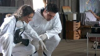 Les spécialistes : investigation scientifique - SAISON 2